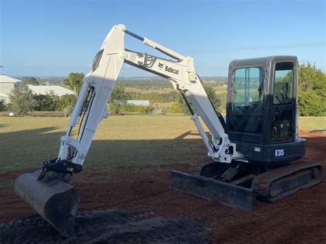 hervey bay mini excavations